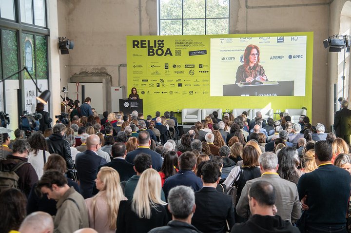 Reabilitação é “a resposta mais rápida” para a habitação