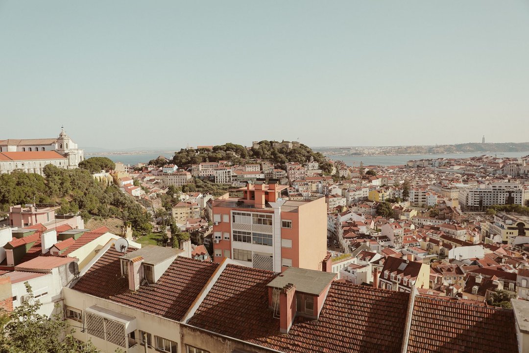 Mudanças no arrendamento aprovadas com abstenção do Chega