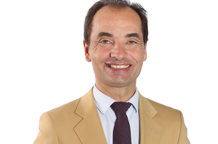 Construir é necessário. Reorganizar o território é indispensável