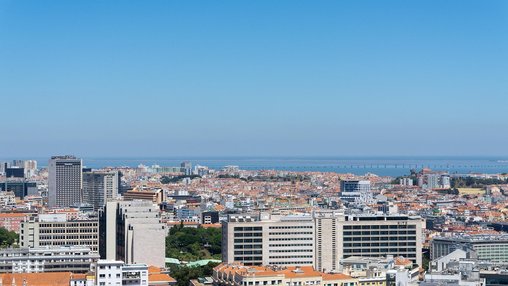 Mais de 40.000 novos fogos ficaram “em suspenso”